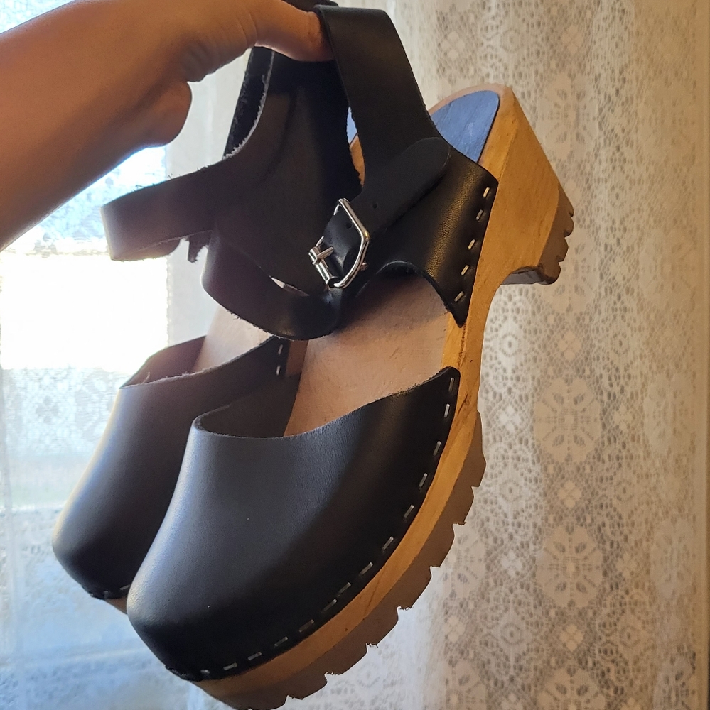 MIA Black Wooden & Leather Clogs